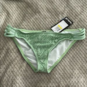 Never worn Hurley bikini bottoms!